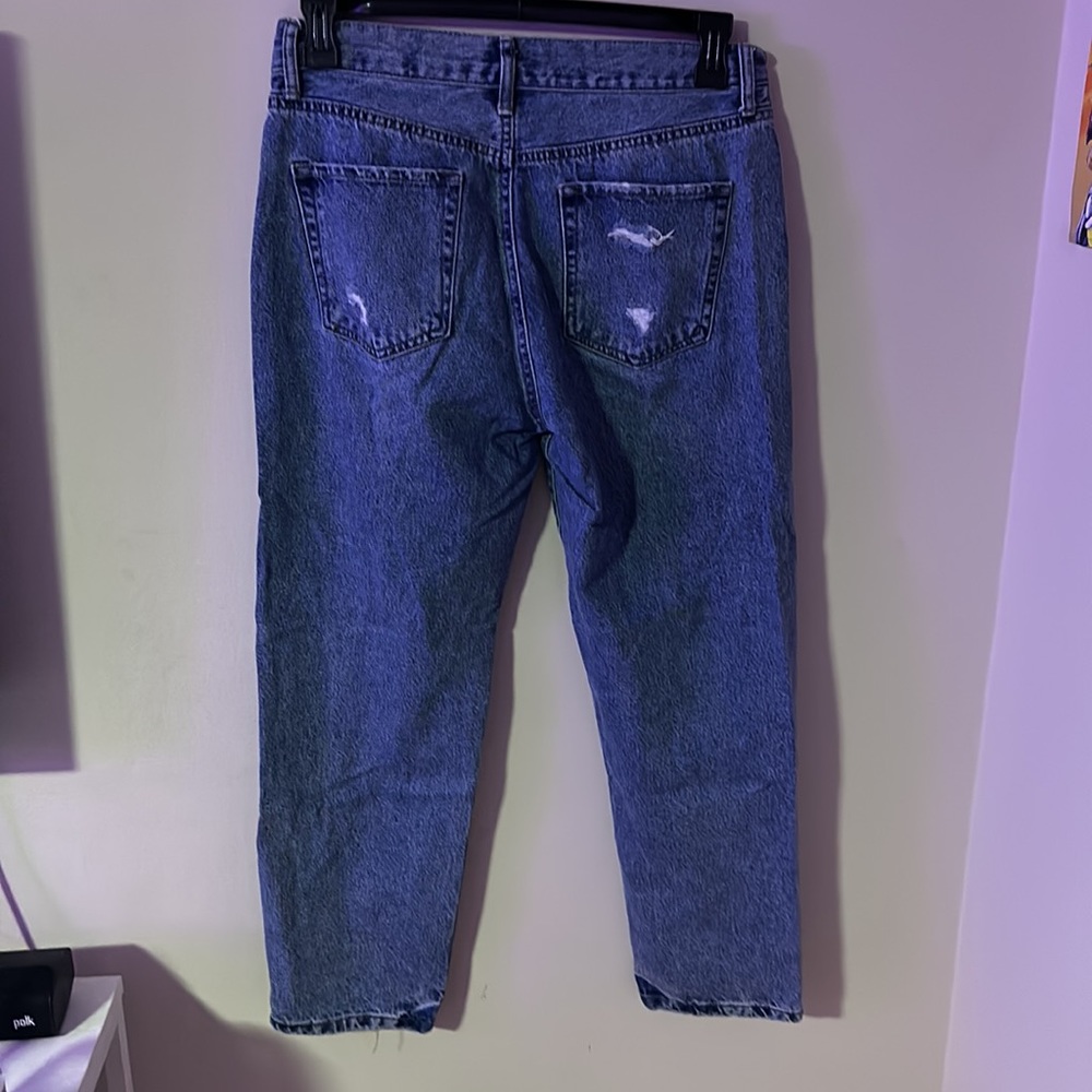 F21 Ripped Relaxed Jeans - Picture 5 of 5